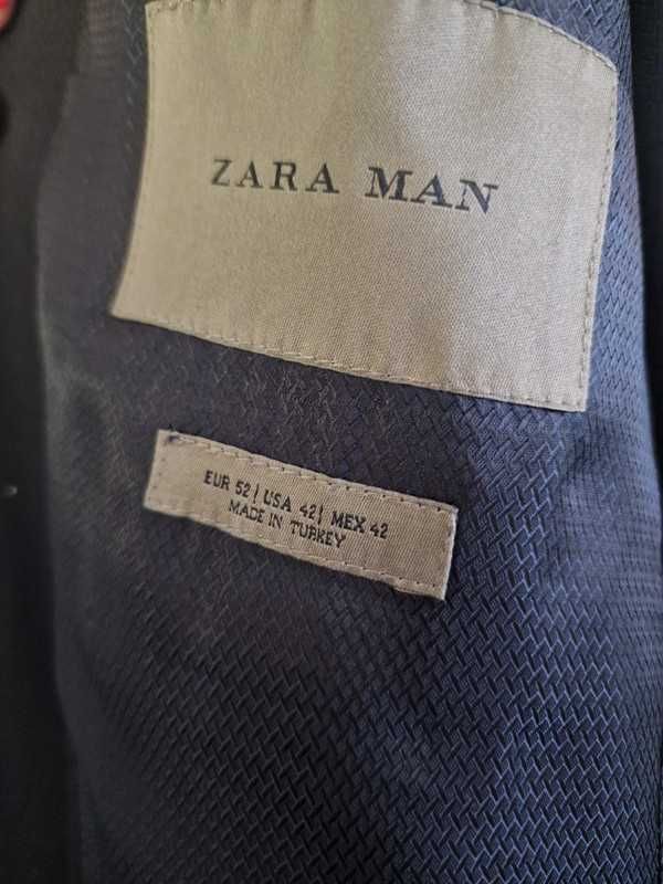 Vând costum Zara