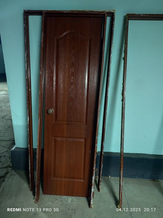 Межкомнатные двери б/у