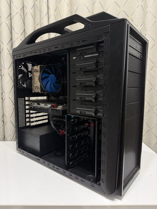 Calculator / Unitate Gaming i7, RX580, 16Gb RAM, 480Gb SSD