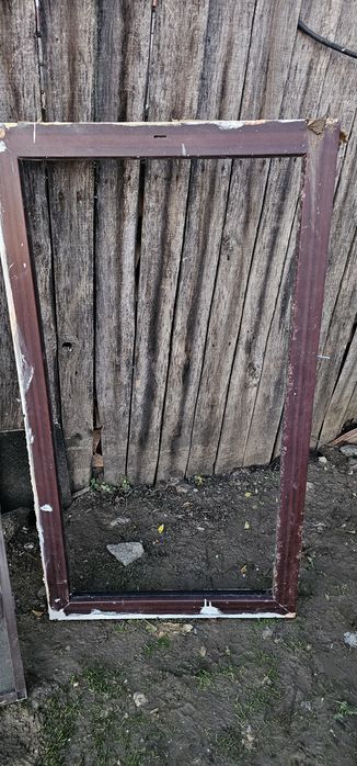 Vand usi de termopan folosite