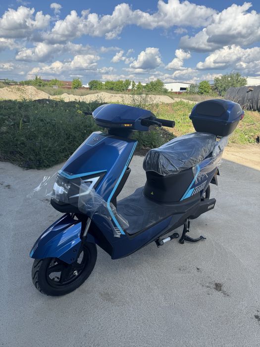 Scuter Electric 100km Autonomie GARANTIE SI FACTURA