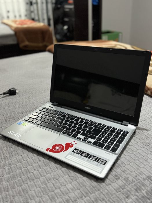 Laptop Acer Aspire V i5