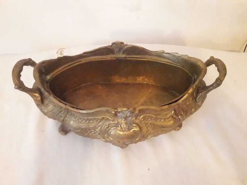 Fructiera baroc din bronz masiv