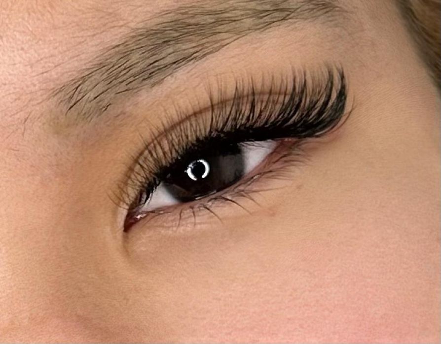 Наращивание ресниц 4500