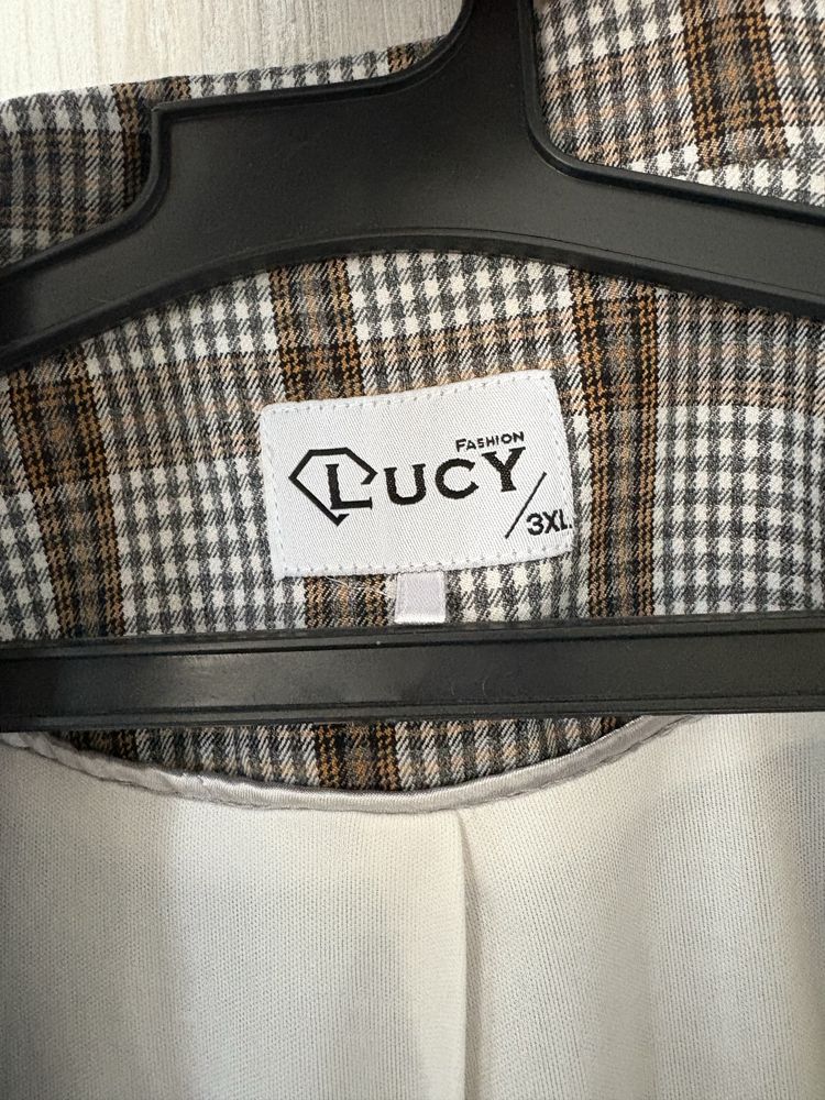 Дамско сако Lucy Fashion