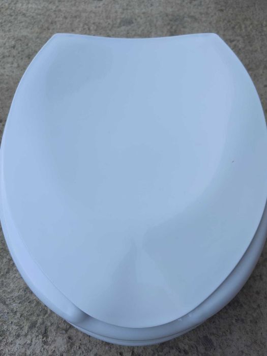 Înălțător de toaletă pentru adulți Mopedia 18 cm