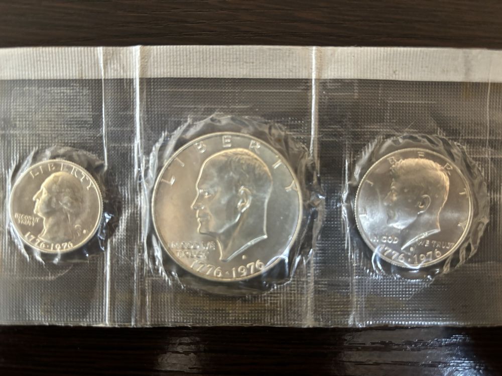 USA liberty one dollar