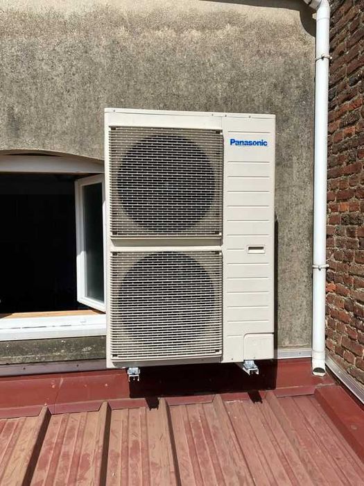 Pompa de caldura Panasonic 9kw + Boiler cu pompa de caldura integrata