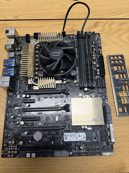 Kit i5 4590 + Asus Z97-WS + 16gb ram ddr3 + ssd m2 256