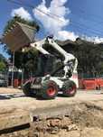 Bobcat de inchiriat perie colectoare,cupa,lame 3.5t,mini incaracator