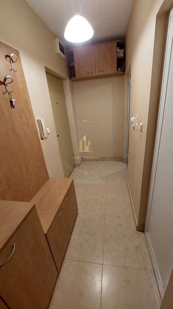 Дава се под наем Тристаен апартамент в Варна, Бриз - 77 кв.м за 500 € - Снимка #5
