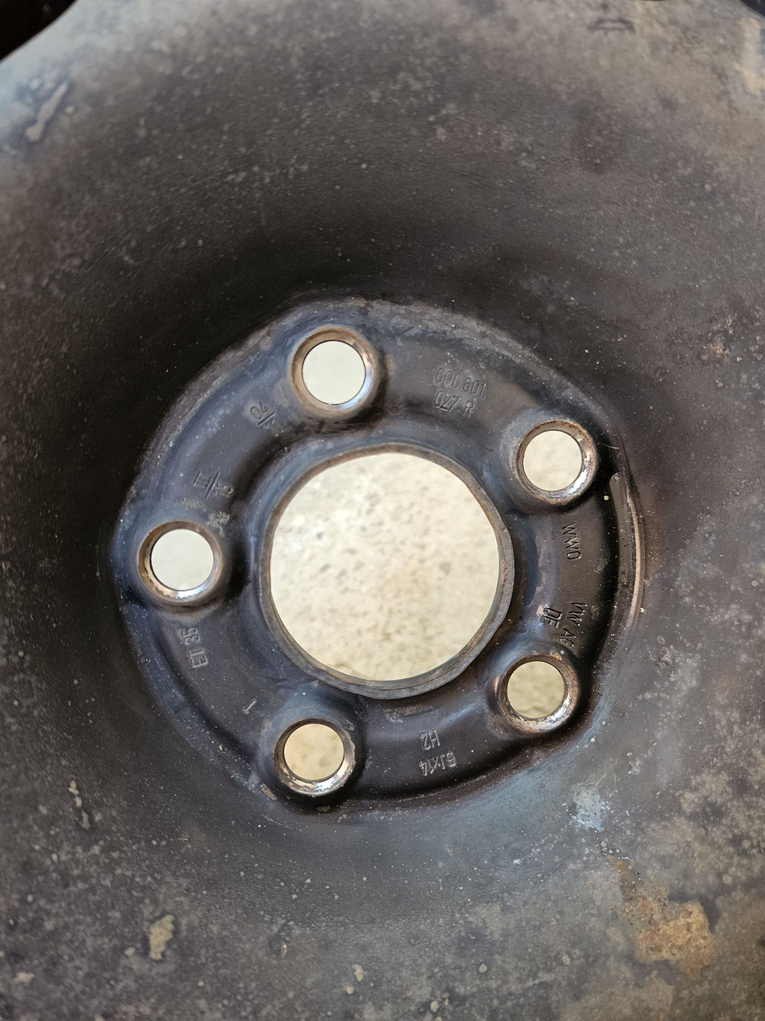 Set jante vw cu cauciucuri 175/70/14