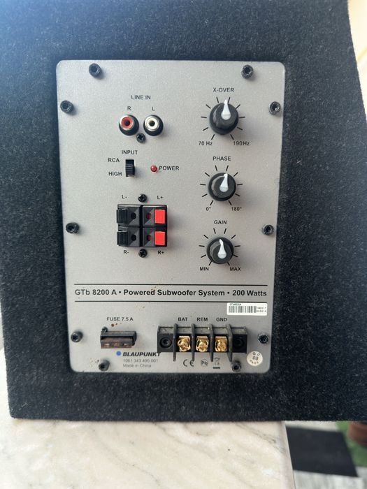 Subwoofer auto Blaupunkt activ Gtb8200A