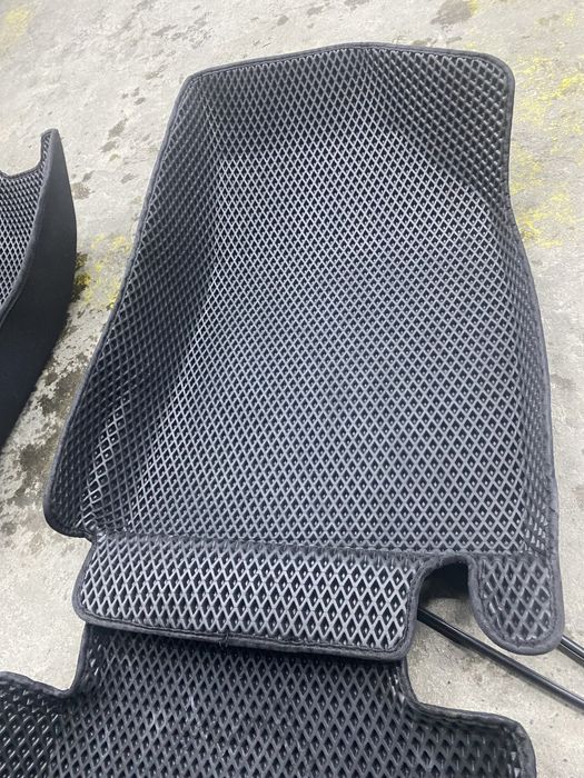 Продам полики onix