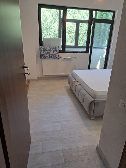 Apartament 2 camerE,Cărămidă