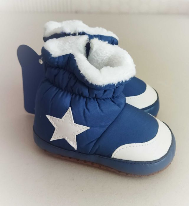 НОВИ Бебешки топли ботушки