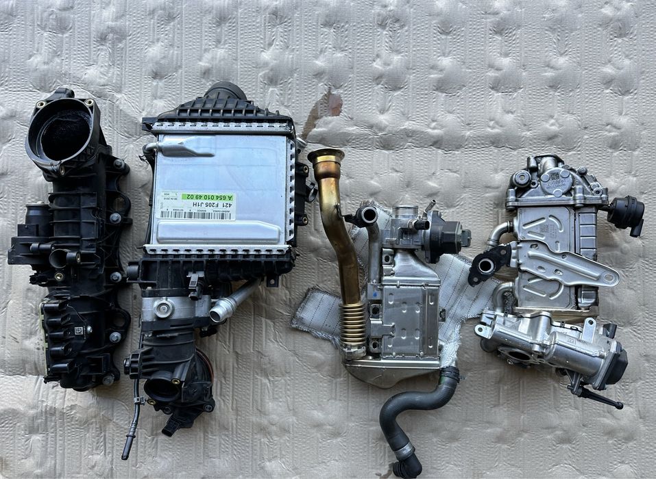 Piese motor Mercedes E W213 2.0 654 : Intercooler / Egr / Galerie