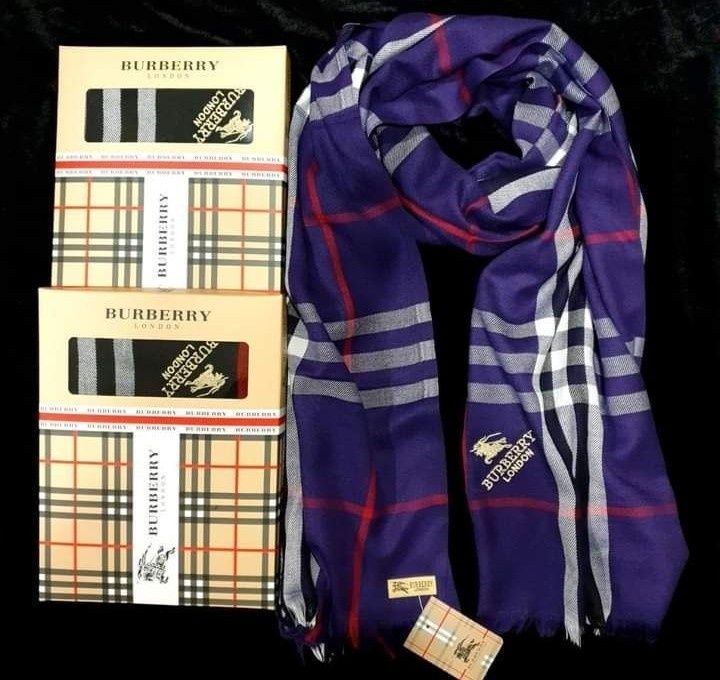 Esarfe/saluri unisex, logo brodat, diverse nuanțe