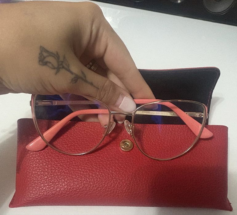 Ochelari cu rama Guess si lentila de protectie PC