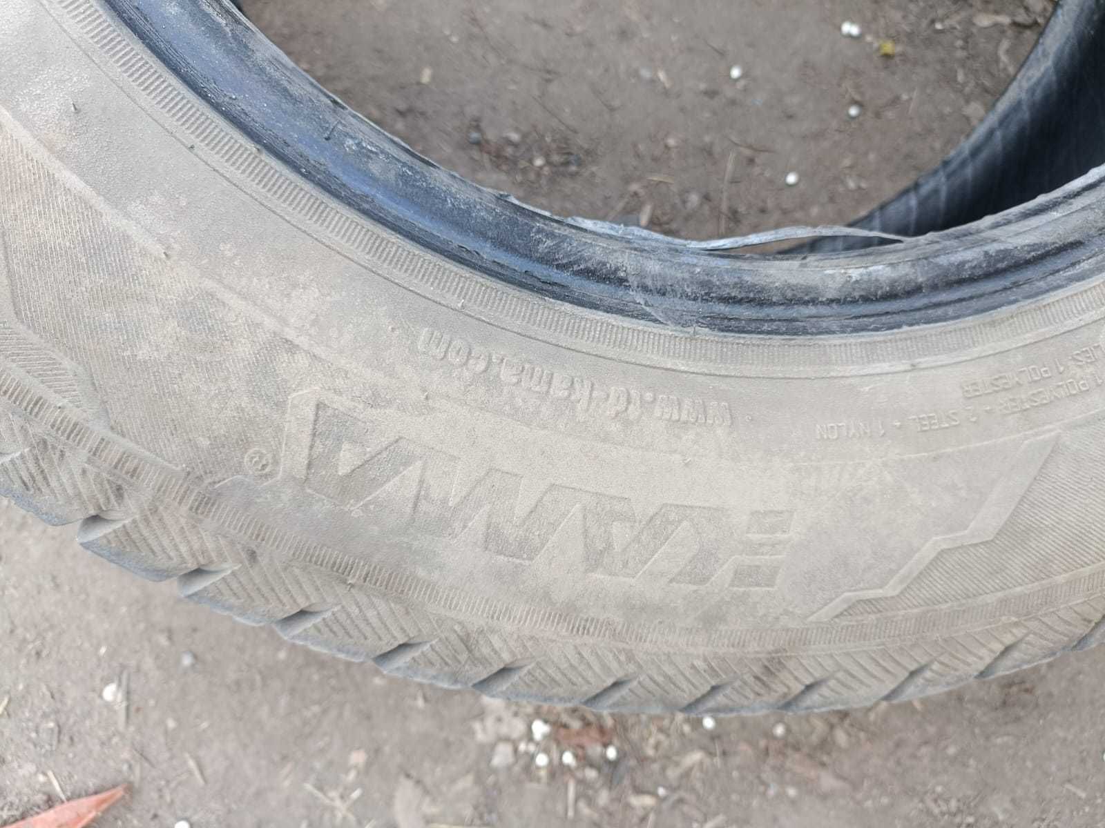 Комплект зимних шипованных шин Кама 195/65 R15 шины