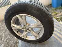 Vind  sau schimb roti Audi originale 235/60/17 cu anvelope Michelin
