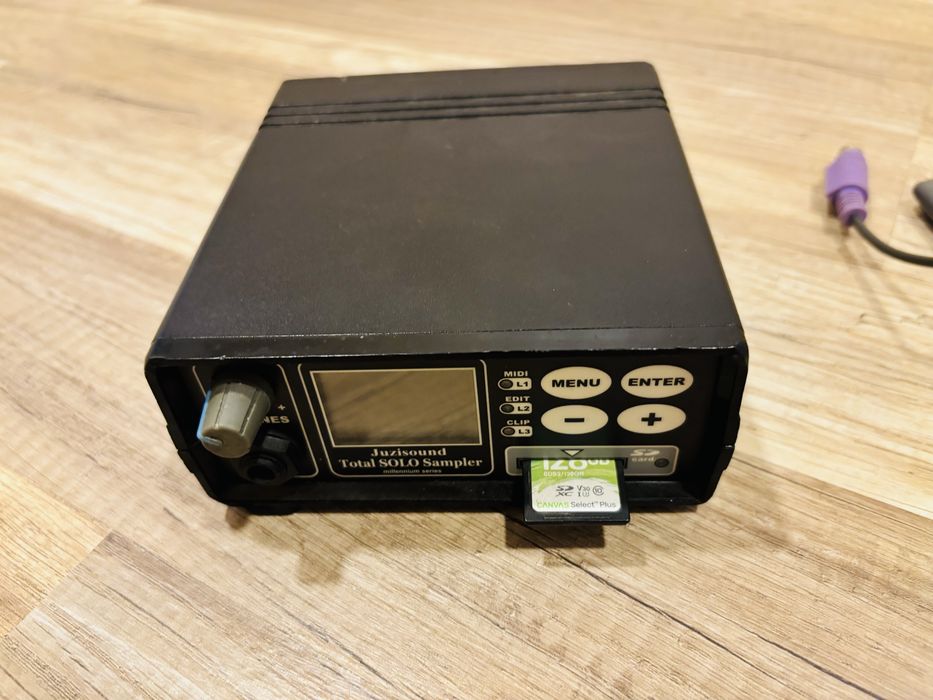 Juzisound total solo sampler 1