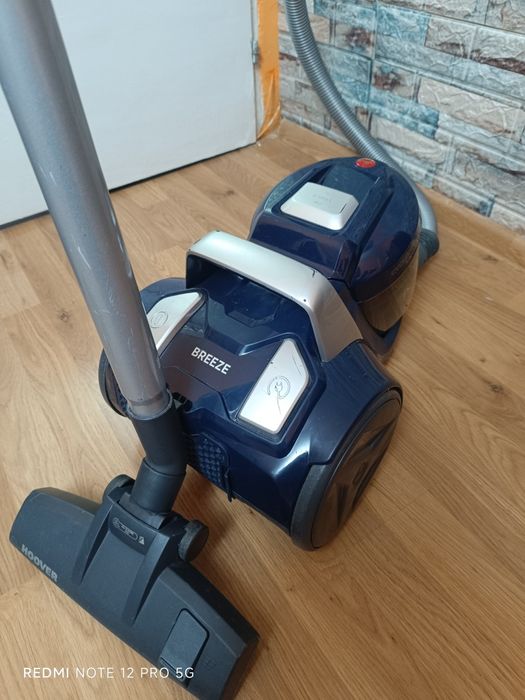 Прахосмукачка Hoover Breeze br71 700w