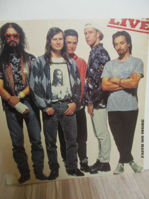 Гланцирани метъл плакати и страници от английски/американски списания