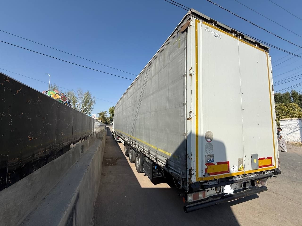 MAN TGX 18.440 + KRONE прицеп cотилади