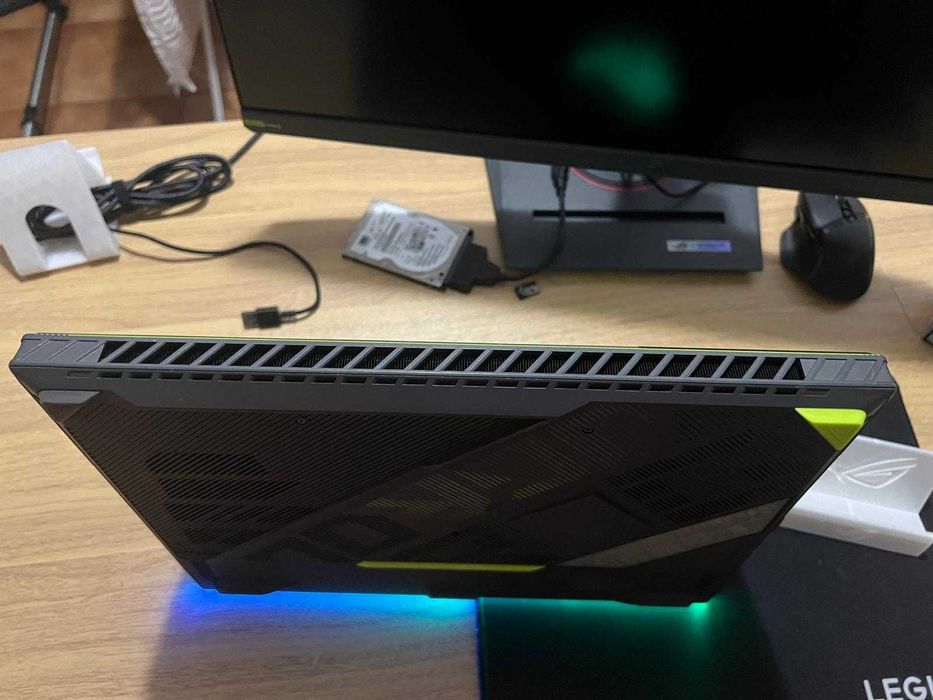 ASUS ROG Strix G16 i9 14900HX RTX 4060 32GB SSD 240Hz Garanție 8 luni