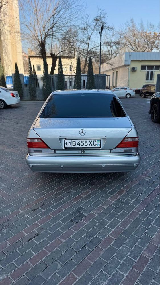 Mercedes-Benz W 140 S 280