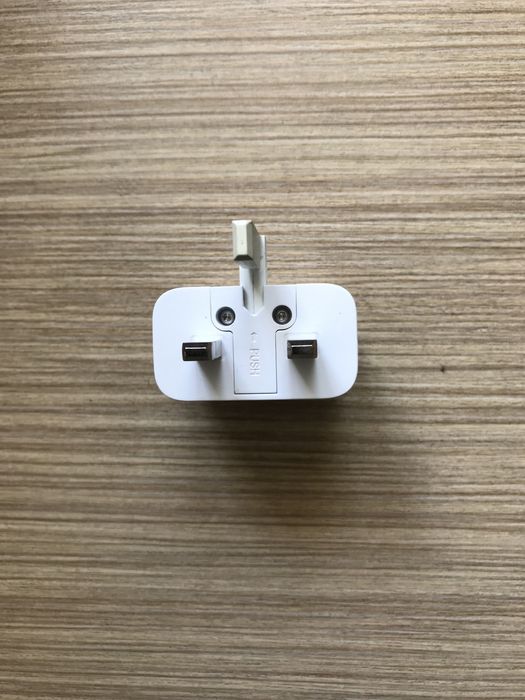 Переходник для Samsung продаю. Travel-adapter