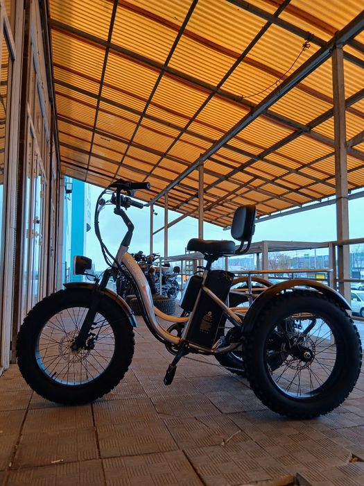 Электровелосипед вело велик курьер новый скутер мопед мото новый