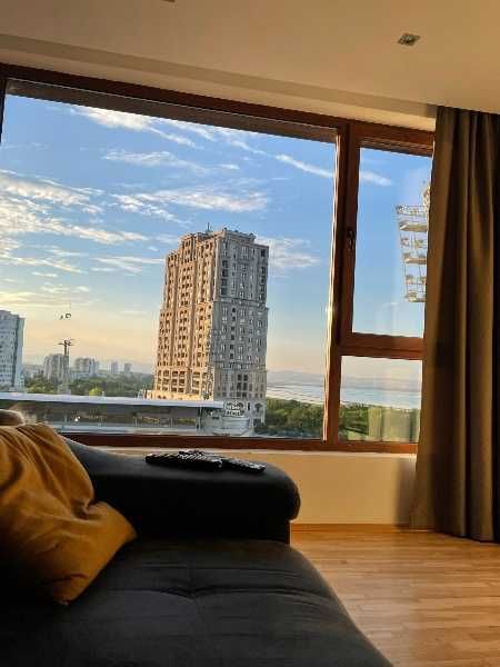 Продава се Тристаен апартамент в Бургас, Лазур - 90 кв.м за 3112 €/кв.м - Снимка #5