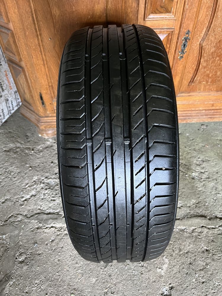 O Anvelopa vara Continental 225/50/18 95w si 255/45 R18 99w RunFlat