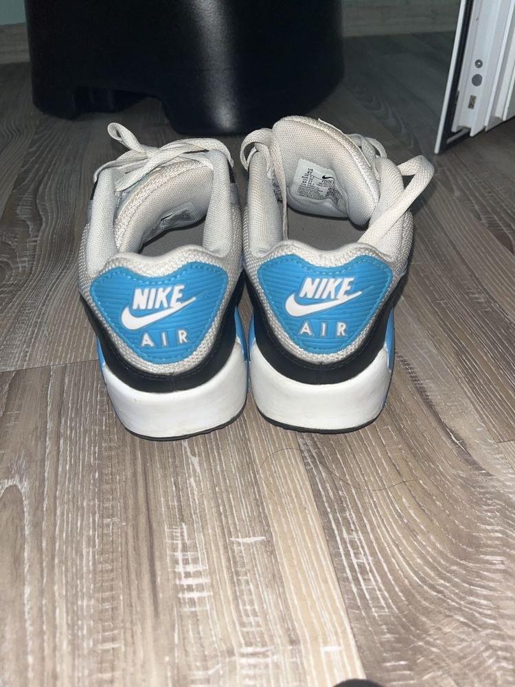 Детски обувки Nike AirMax 36 номер