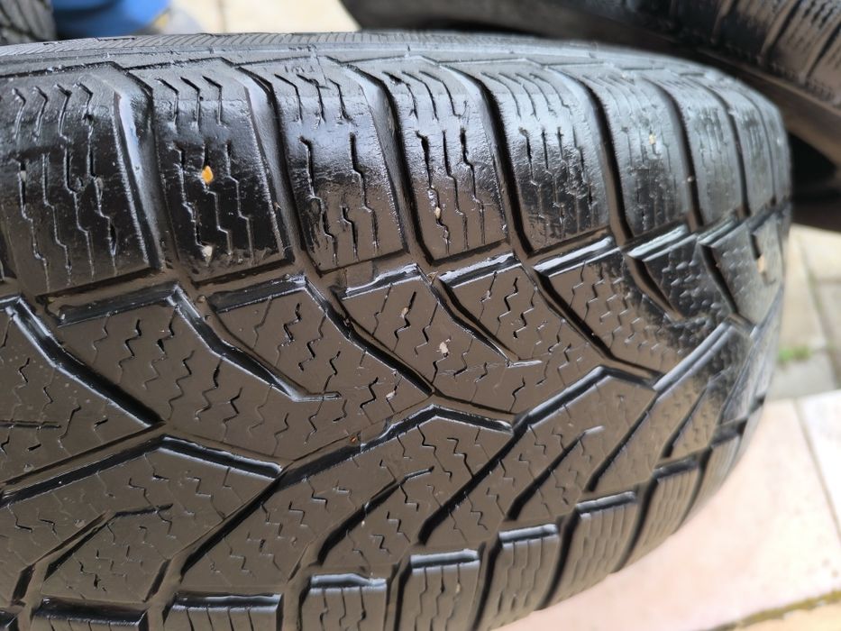 Roți de iarna Opel  195 65 15  5x110