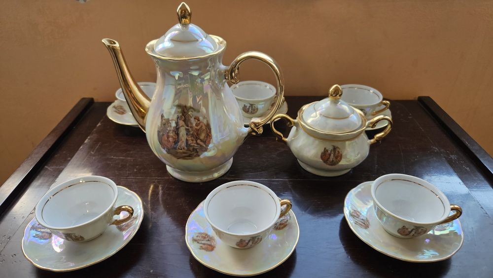 Сервиз от порцелан