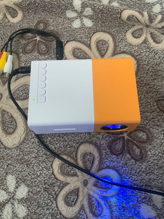 Продавам ауто медия