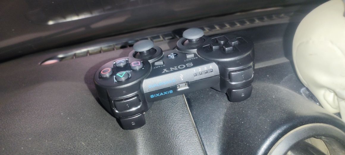 Продам Dualshock 3