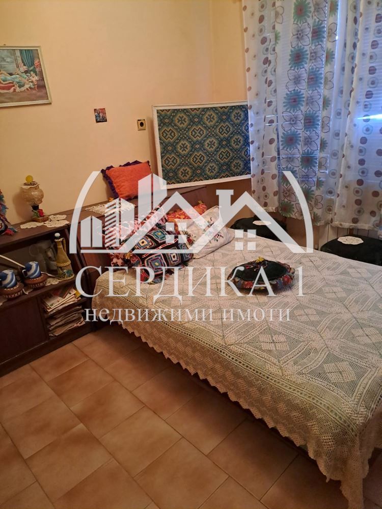 Продава се Тристаен апартамент в Благоевград, Широк център - 90 кв.м за 945 €/кв.м - Снимка #5