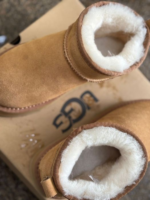 Обувь (уги), новая, 38 размер