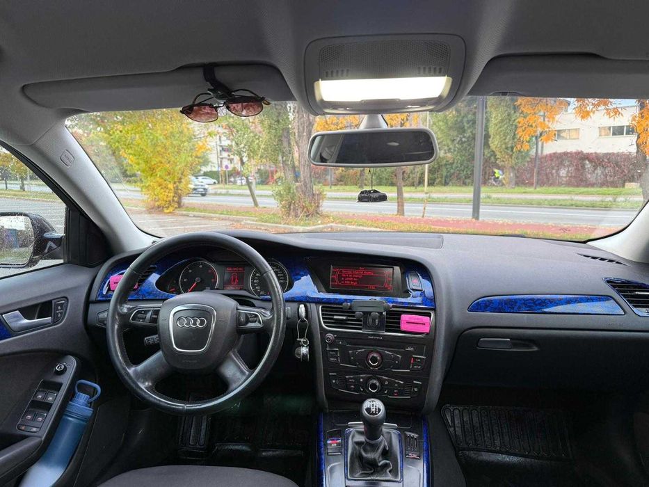 Vand Audi A4 B8 Avant 2010