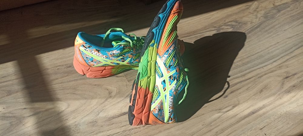 Дамски маратонки Asics - N39