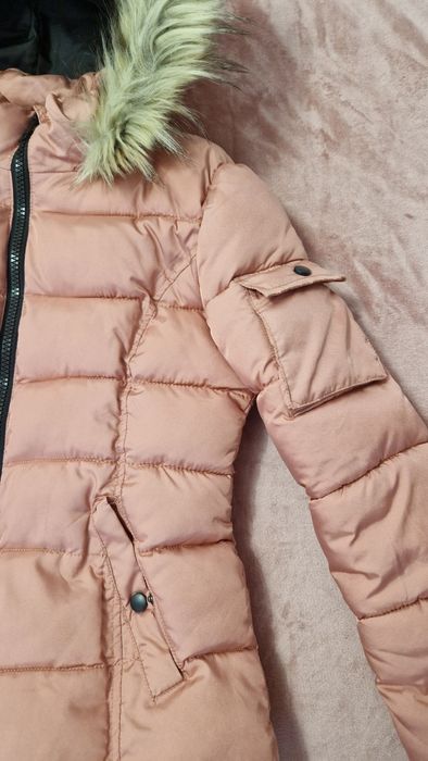Geaca iarna de fâș noua H&M roz