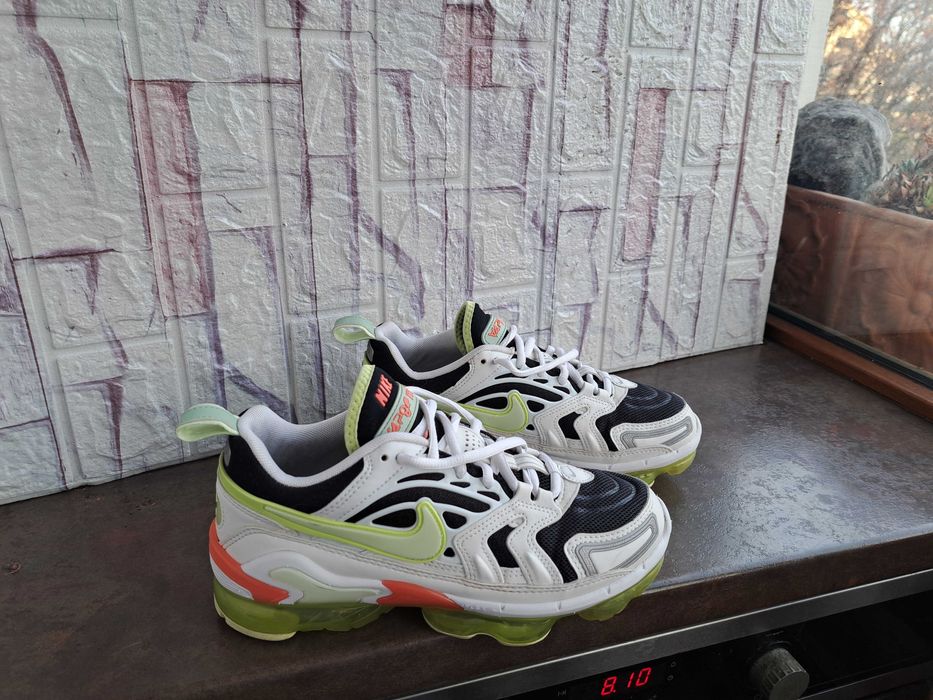 дамски маратонки.обувки,кецове,Nike air vapormax,ном38,,найк