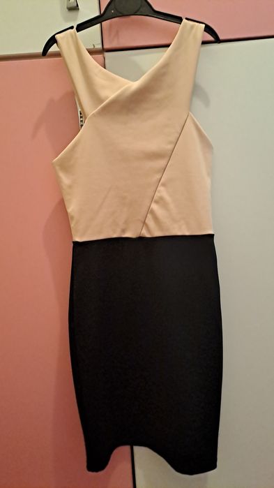 Rochii Bershka fete XS 23  lei bucata