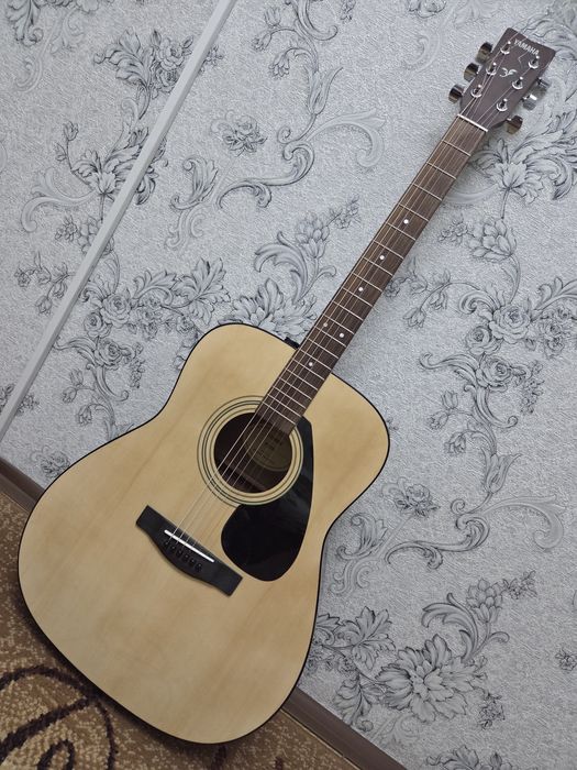 Акустическая гитара Yamaha f310