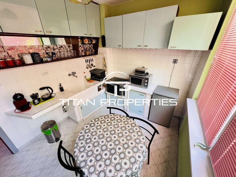 Дава се под наем Двустаен апартамент в Бургас, Лазур - 68 кв.м за 408 € - Снимка #3