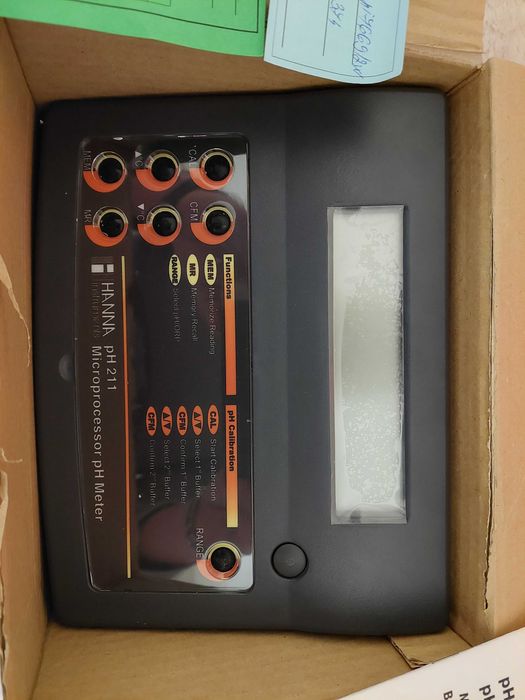 Hanna Instruments Microprocessor pH Meter pH 211